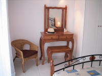 Master Bedroom pic4
